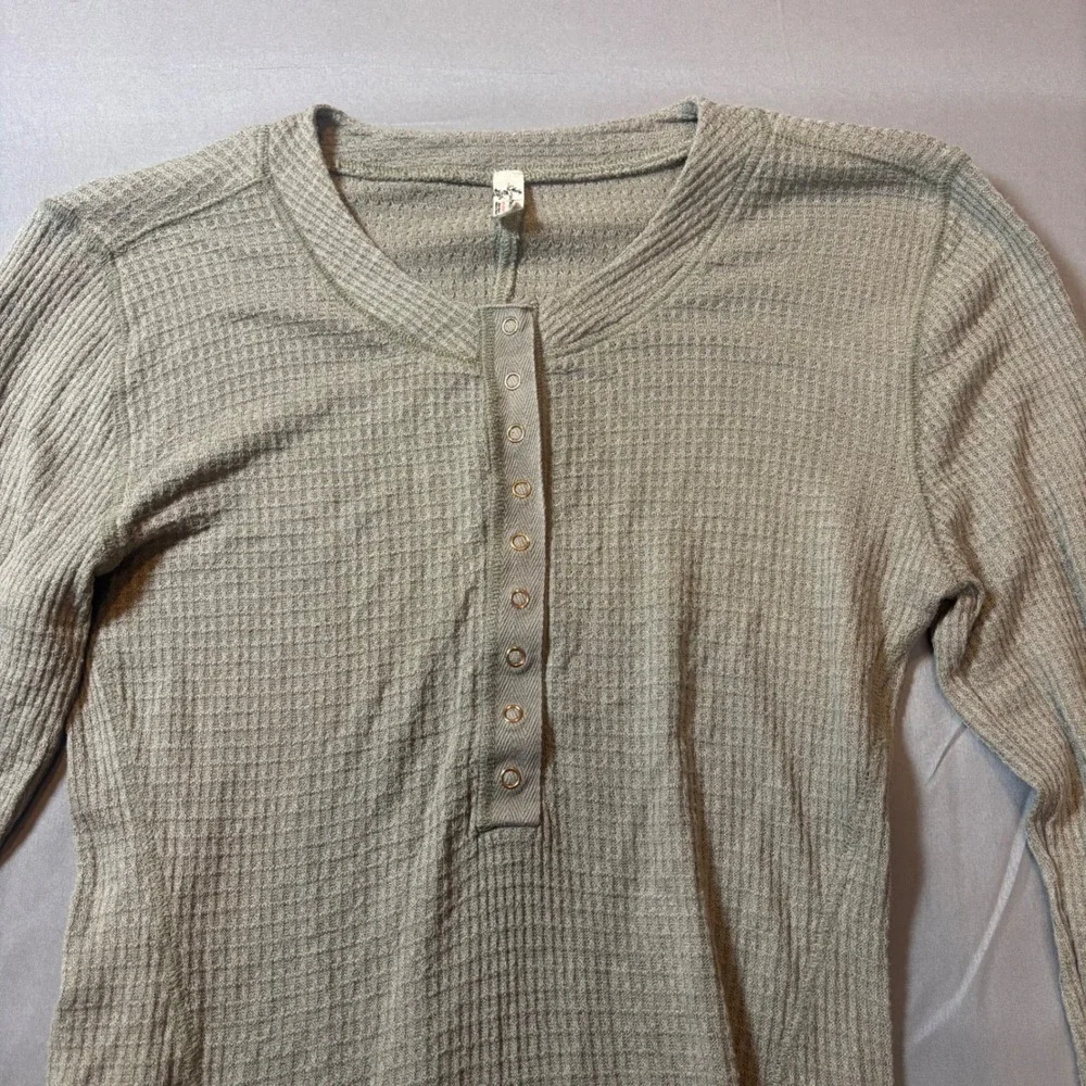 Free People Long Sleeve Ribbed Henley Top in Light Taupe